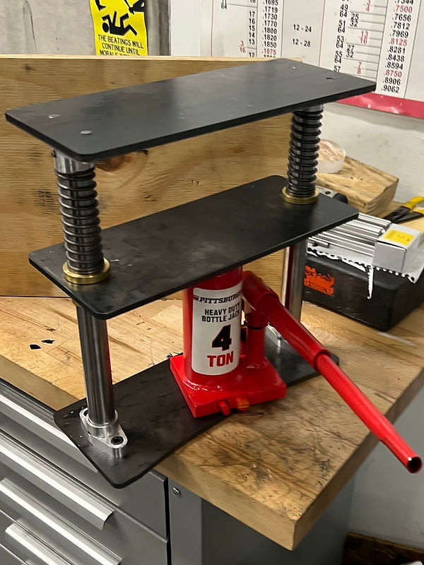 Assembled hydraulic press with 4-ton bottle jack